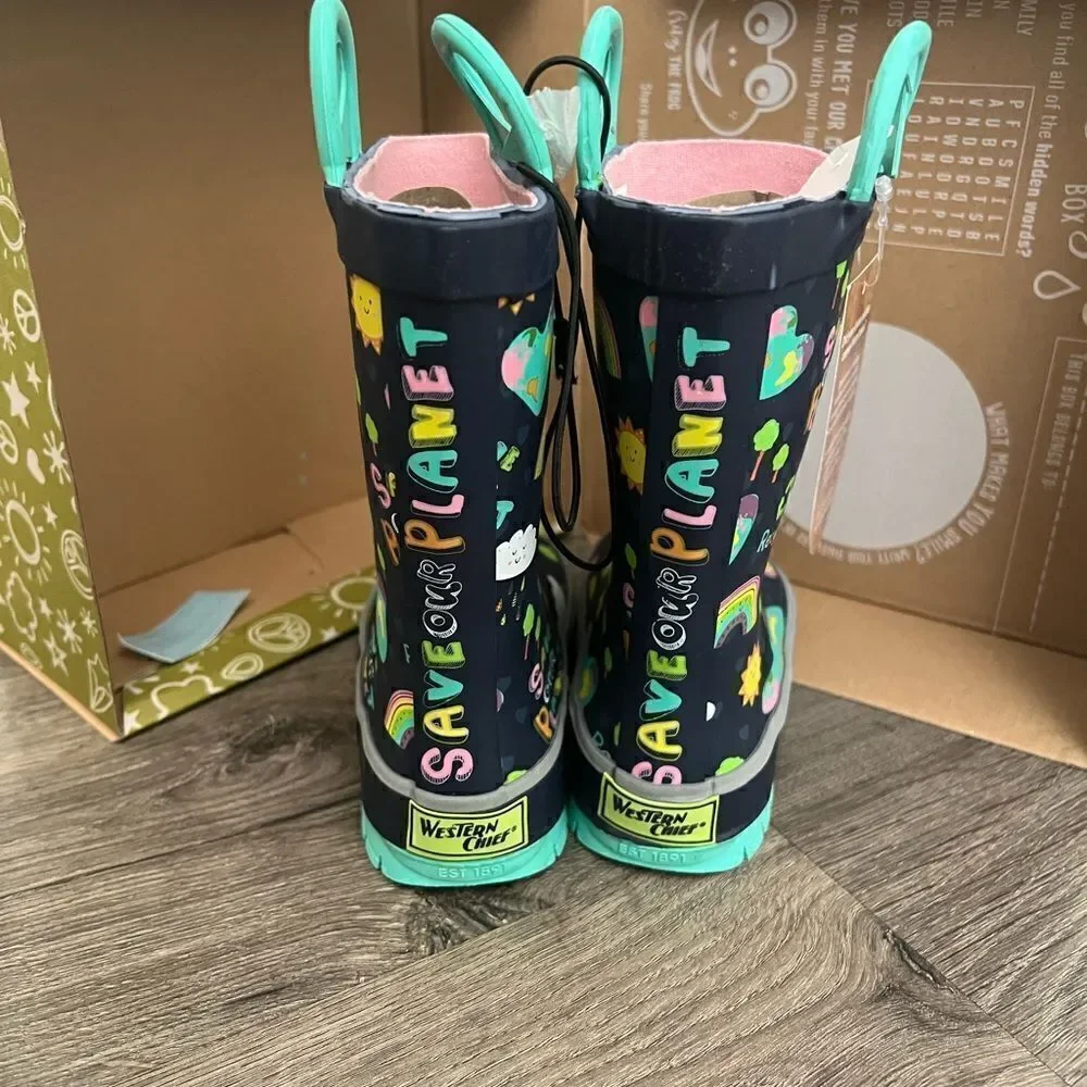 Western Chief Save Our Planet Girls' Waterproof Rain Boots size 8